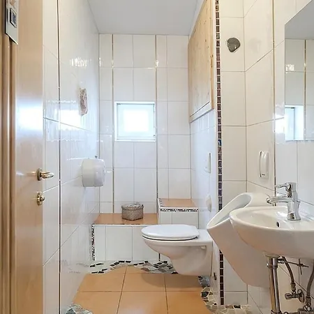 Luxury Loft Near The Lake, Klagenfurt am Woerthersee