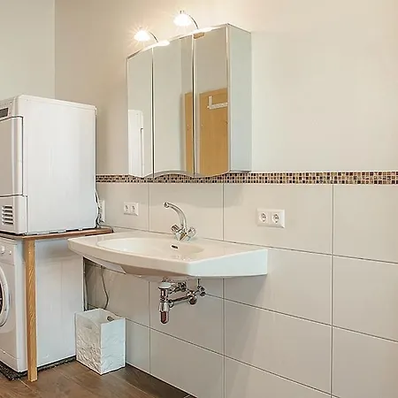 Luxury Loft Near The Lake, Διαμέρισμα