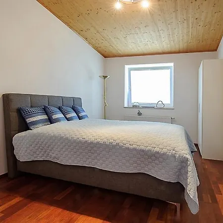 Lejlighed Luxury Loft Near The Lake,