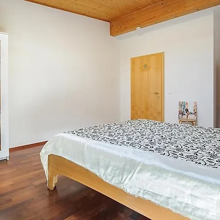 Διαμέρισμα Luxury Loft Near The Lake, Κλάγκενφουρτ