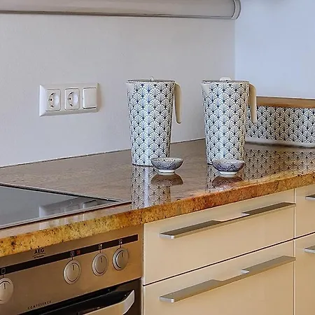 Luxury Loft Near The Lake, *