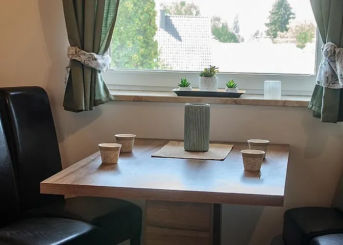 Luxury Loft Near The Lake, *