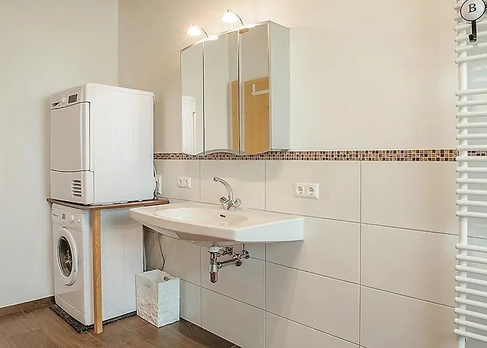 Luxury Loft Near The Lake, Apartament